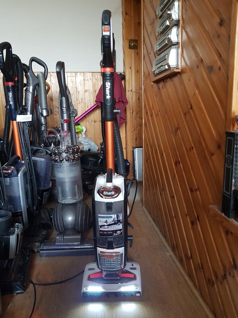 shark lift away vacuum cleaner nv801uk 